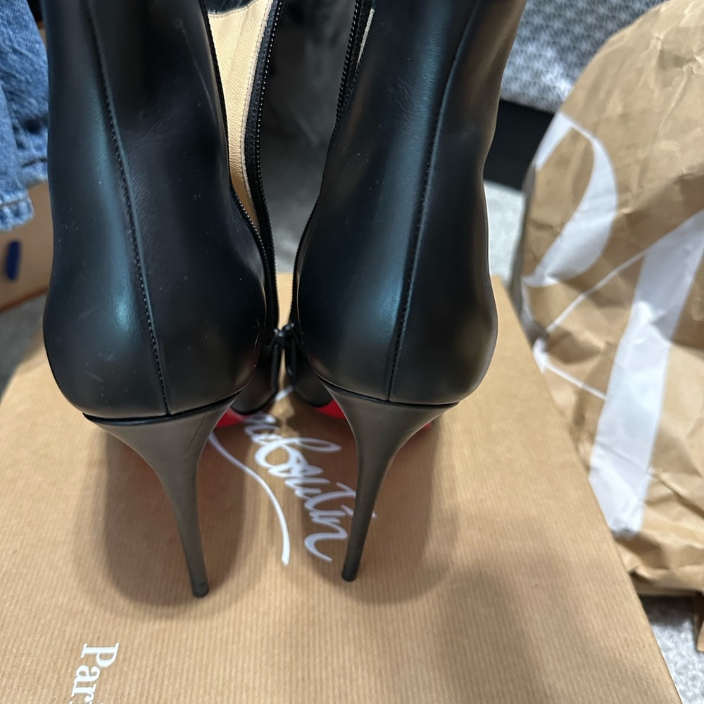 Christian Louboutin Black and Red Heels - Picture 4 of 4